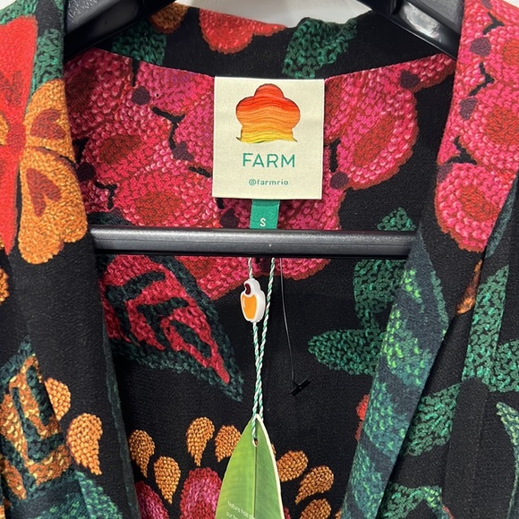 NWT Farm Rio
Floral Long-Sleeve Maxi Dress - Picture 4 of 8